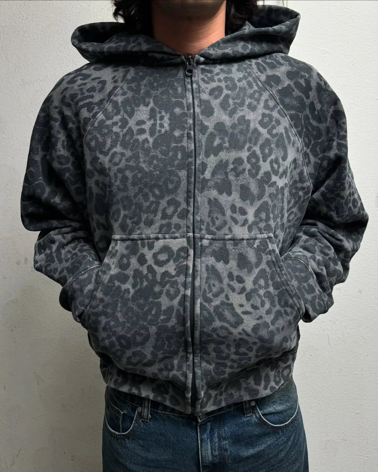 Moletom com Zíper Estampado de - Vintage Zip Hoodie avaliação e preço