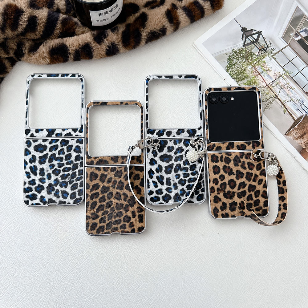 Capa de Telefone Dobrável com  - Vintage Items avaliação e preço