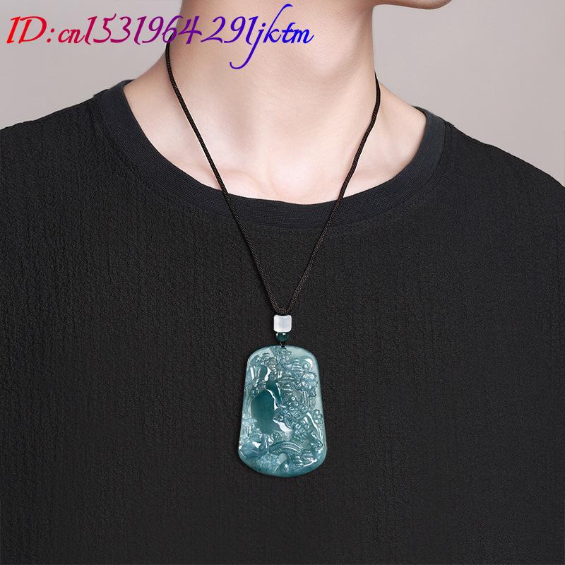 Colar com Pingente de Jadeíta  - Vintage Necklace avaliação e preço