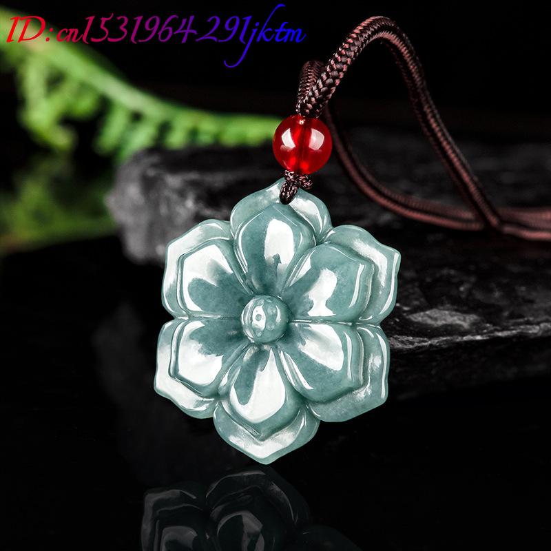 Colar com Pingente de Flor de  - Vintage Necklace avaliação e preço