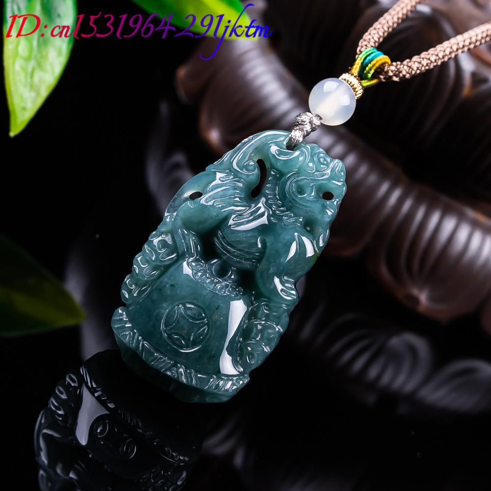 Pingente Pixiu de Jadeíta Birm - Vintage Necklace avaliação e preço