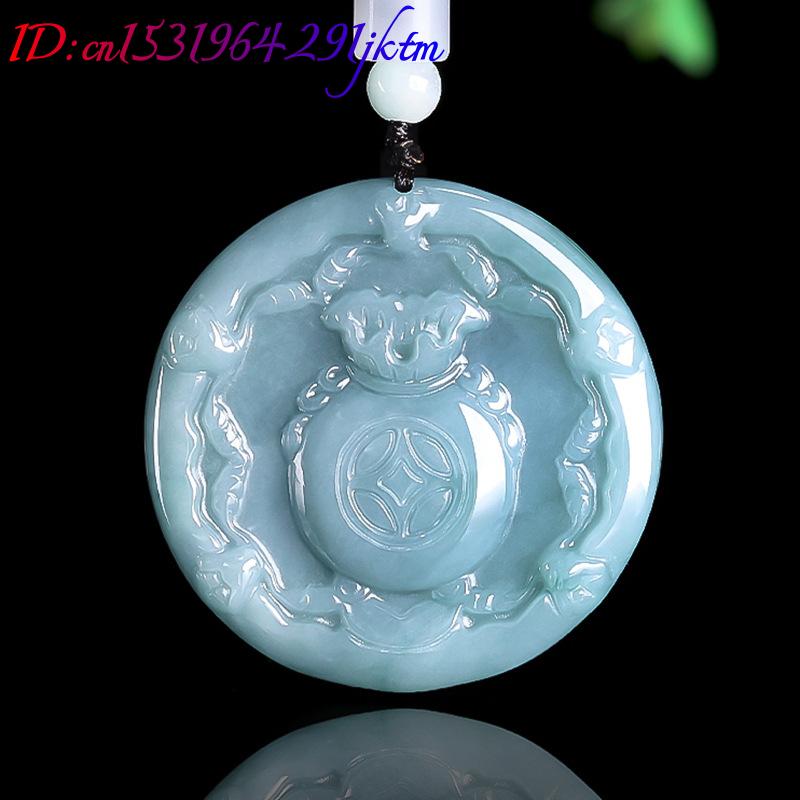 Colar com Pingente de Jadeíta  - Vintage Necklace avaliação e preço